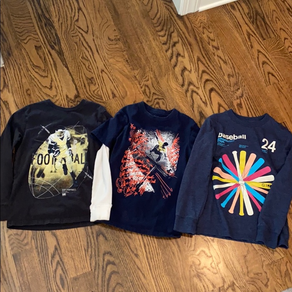 Boys set of 3 Gap shirts
